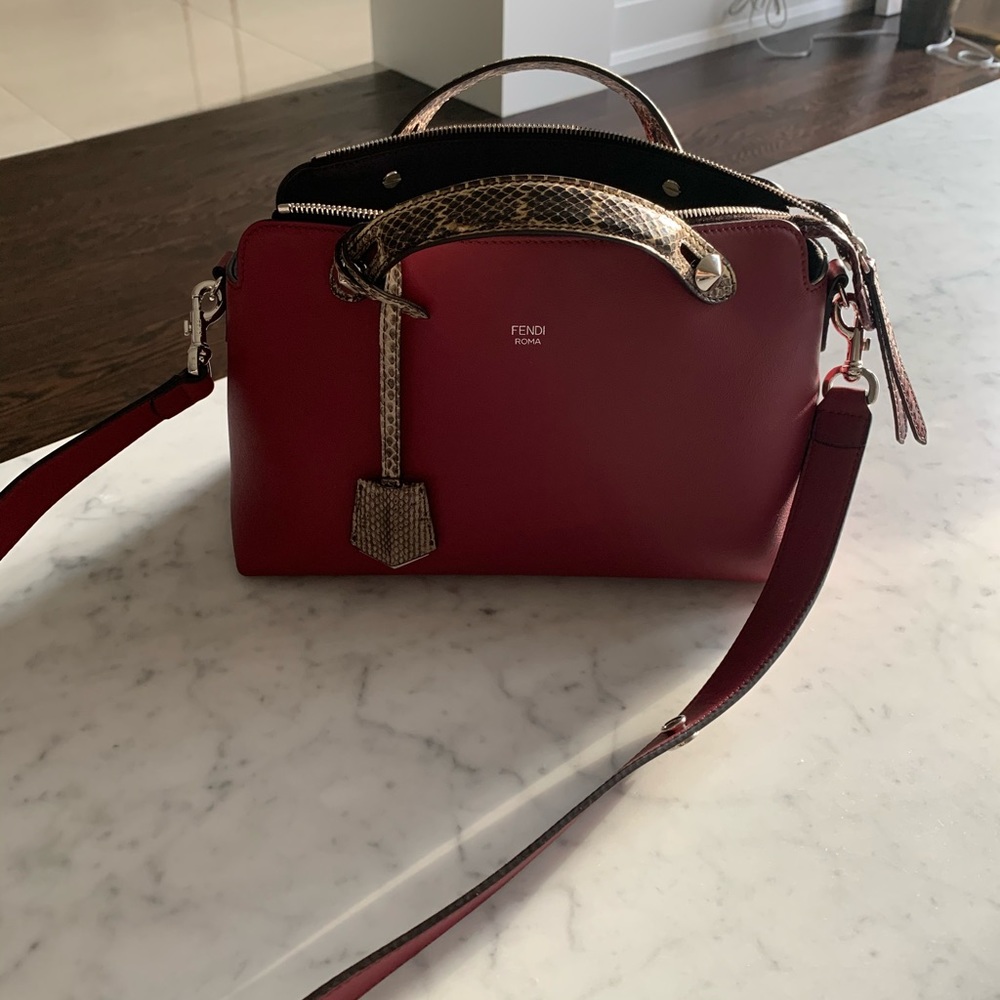 ❌SOLDto fashionphile❌Fendi By the way with snakeskin satchel - Picture 2 of 15